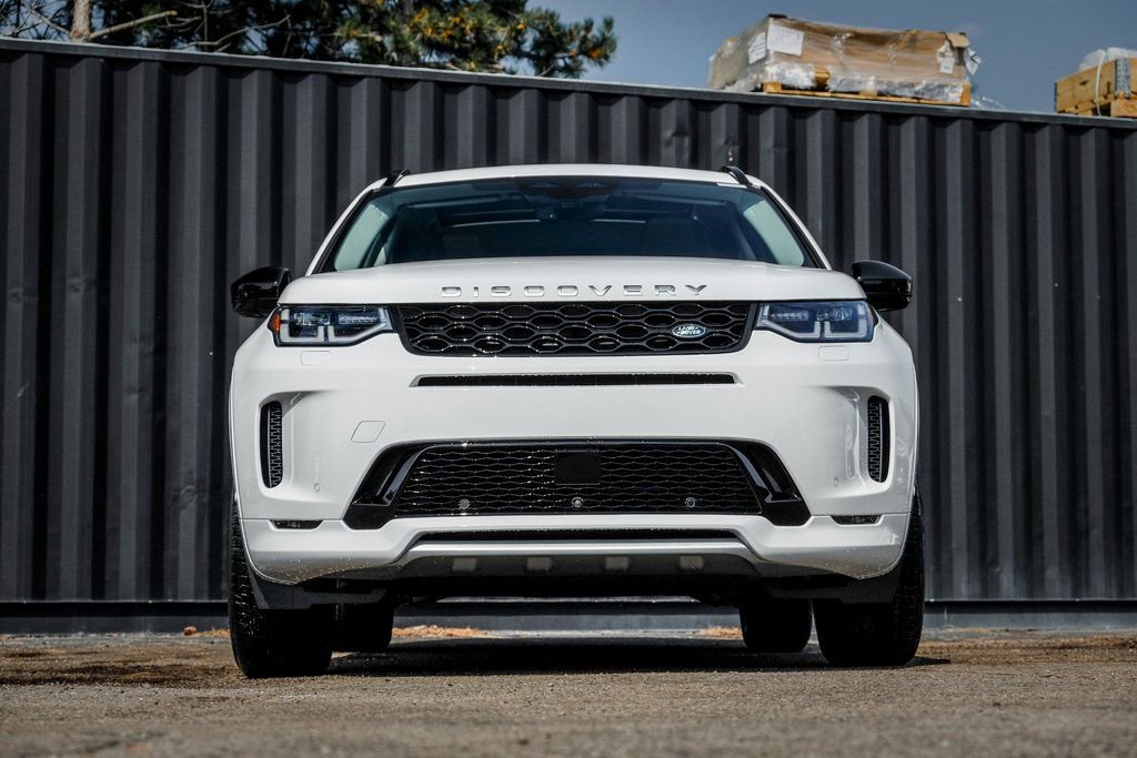 Used 2025 Land Rover Discovery Sport S AWD/4WD image 5