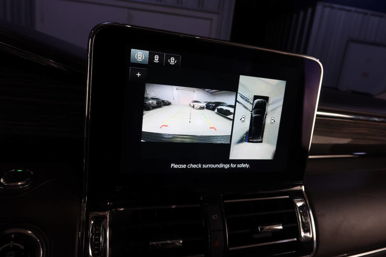 Used 2020 Lincoln Navigator Black Label w/ Cargo Convenience Package image 25