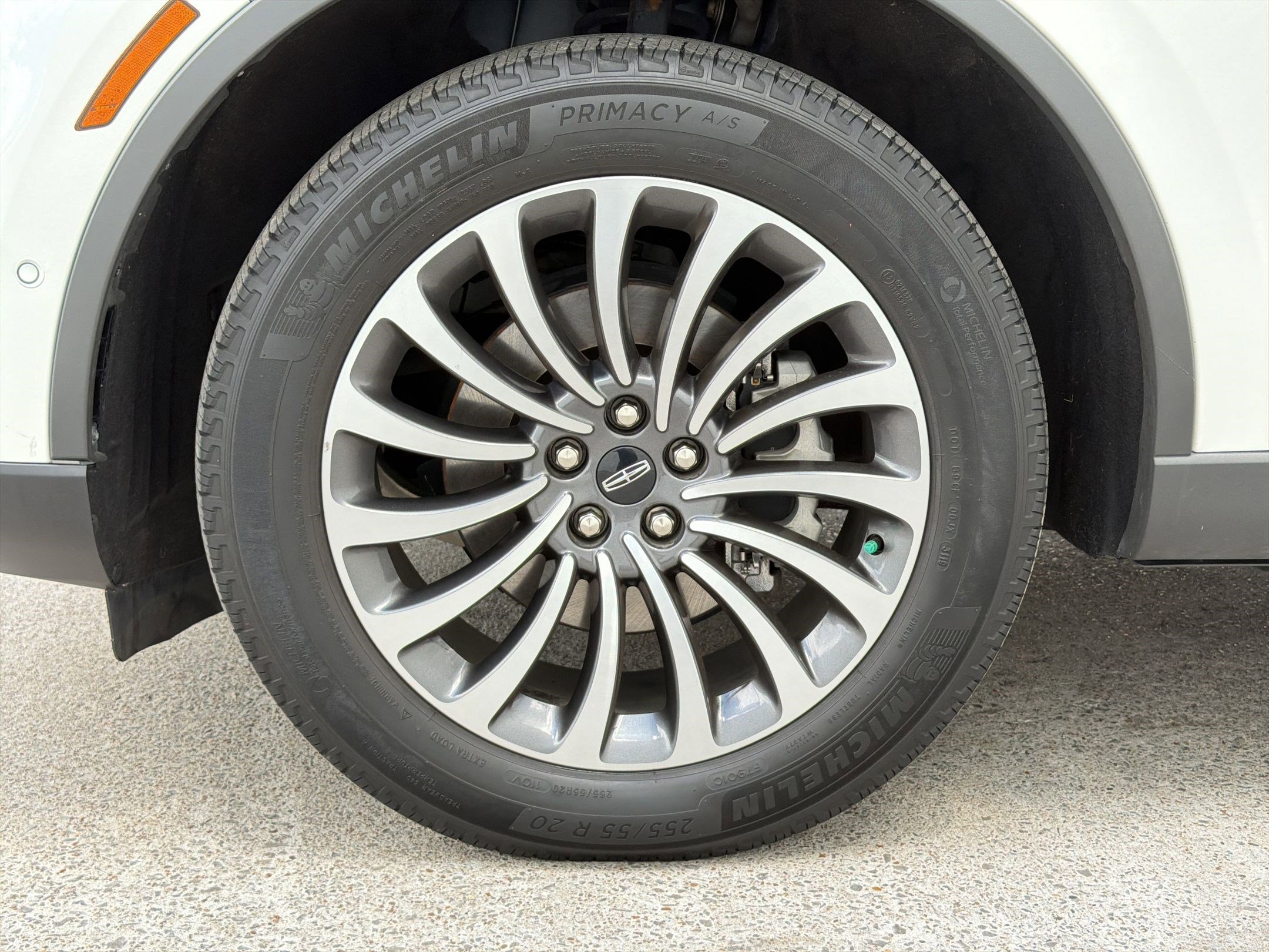 Used 2020 Lincoln Aviator Reserve w/ Equipment Group 201A AWD/4WD image 12