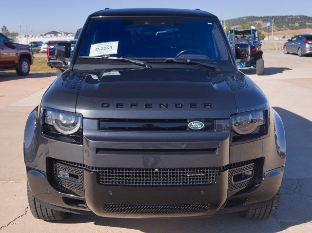 Used 2022 Land Rover Defender 110 X-Dynamic SE AWD/4WD image 6