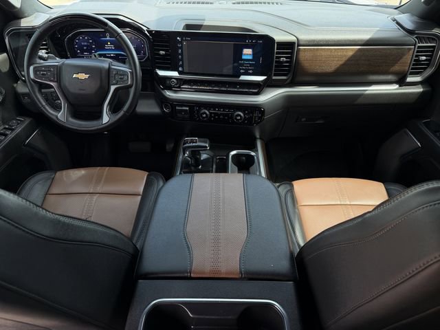 Used 2024 Chevrolet Silverado 1500 High Country image 12