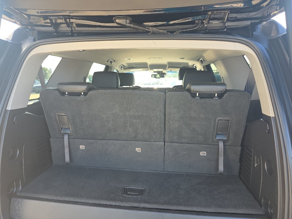 Used 2019 Chevrolet Tahoe LT RWD image 17