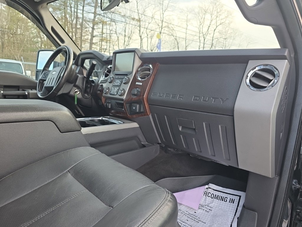 Used 2016 Ford F350 Lariat w/ Lariat Ultimate Package image 19