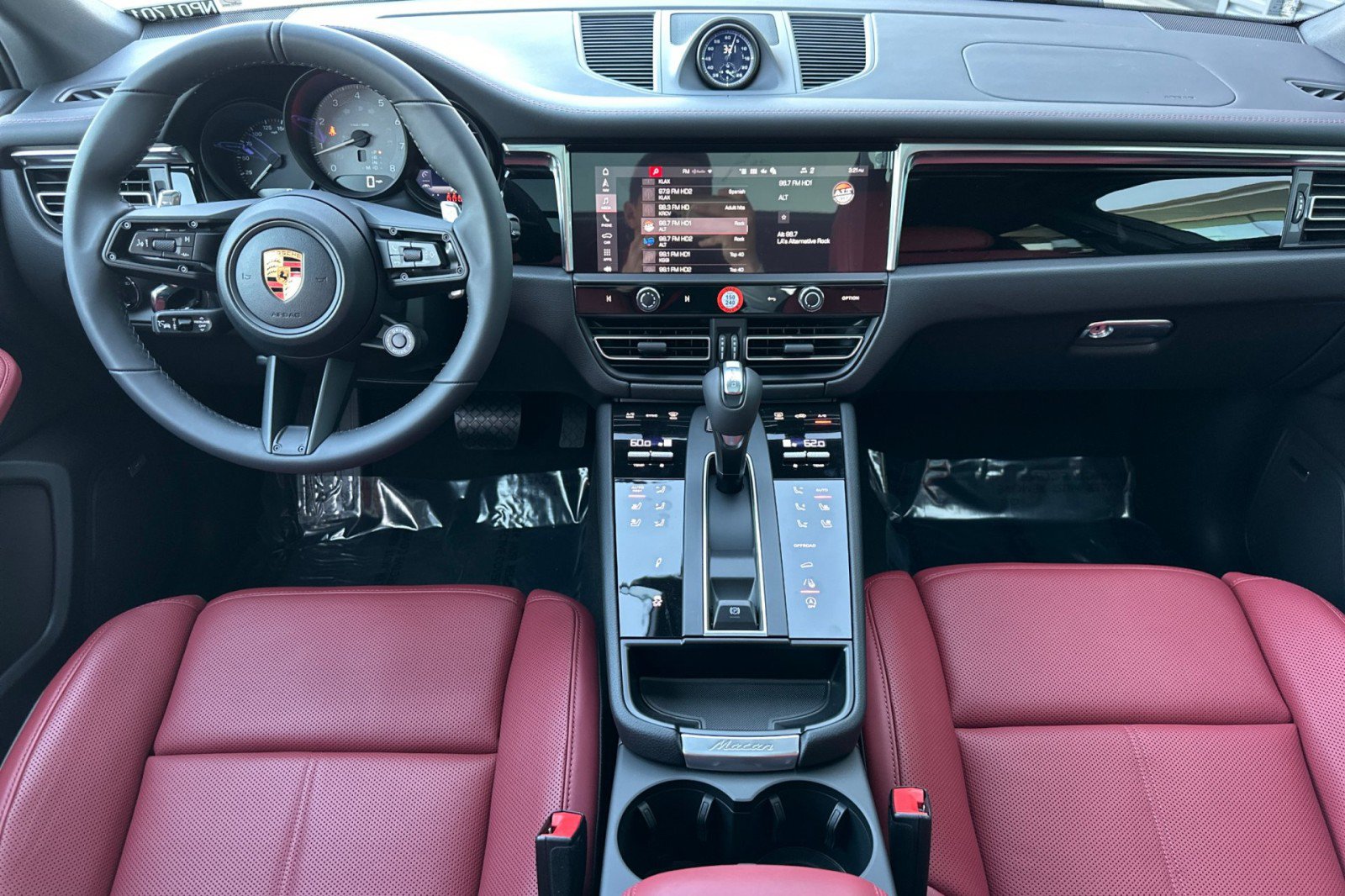 New 2026 Porsche Macan S AWD/4WD image 6