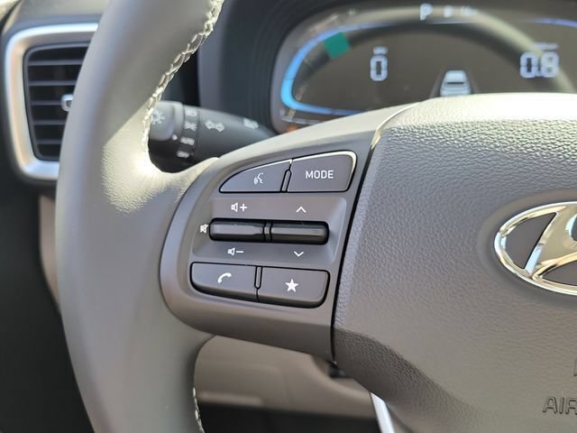 New 2026 Hyundai Venue SEL FWD image 5