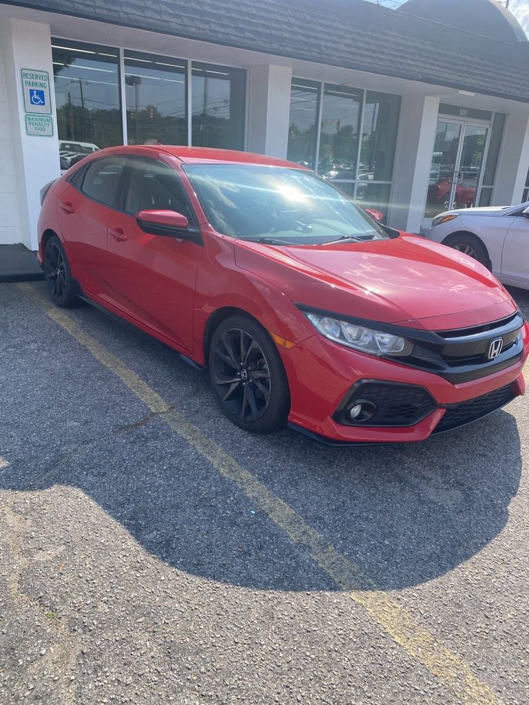 Used 2017 Honda Civic Sport image 2