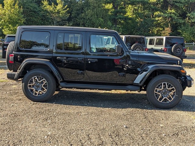 New 2025 Jeep Wrangler Sahara image 2