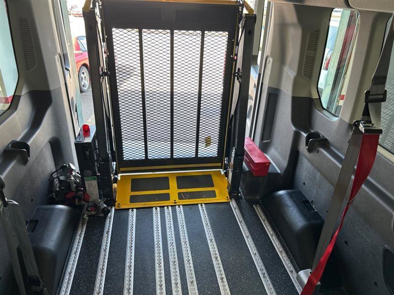 Used 2020 Ford Transit 350 XL image 16