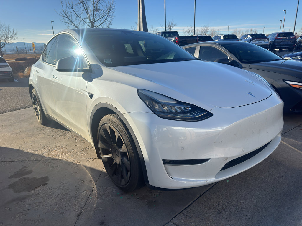 Used 2021 Tesla Model Y Long Range image 2