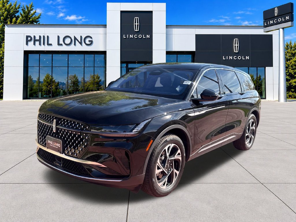 Certified 2026 Lincoln Nautilus Premier w/ Equipment Group 102A AWD/4WD image 3