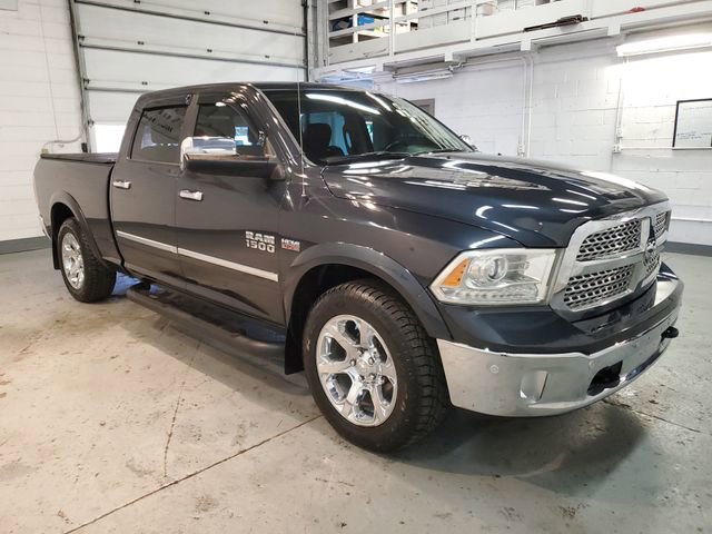 Used 2016 RAM 1500 Laramie w/ Convenience Group AWD/4WD image 8