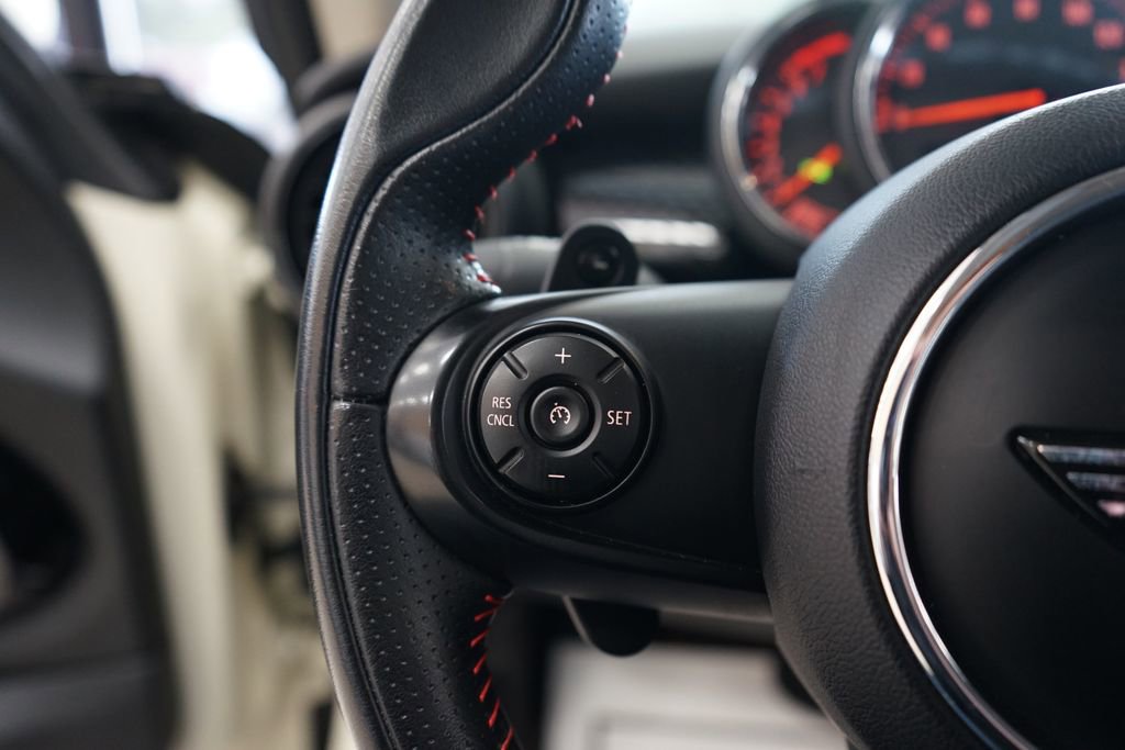 Used 2019 MINI Cooper S w/ Storage Package FWD image 28