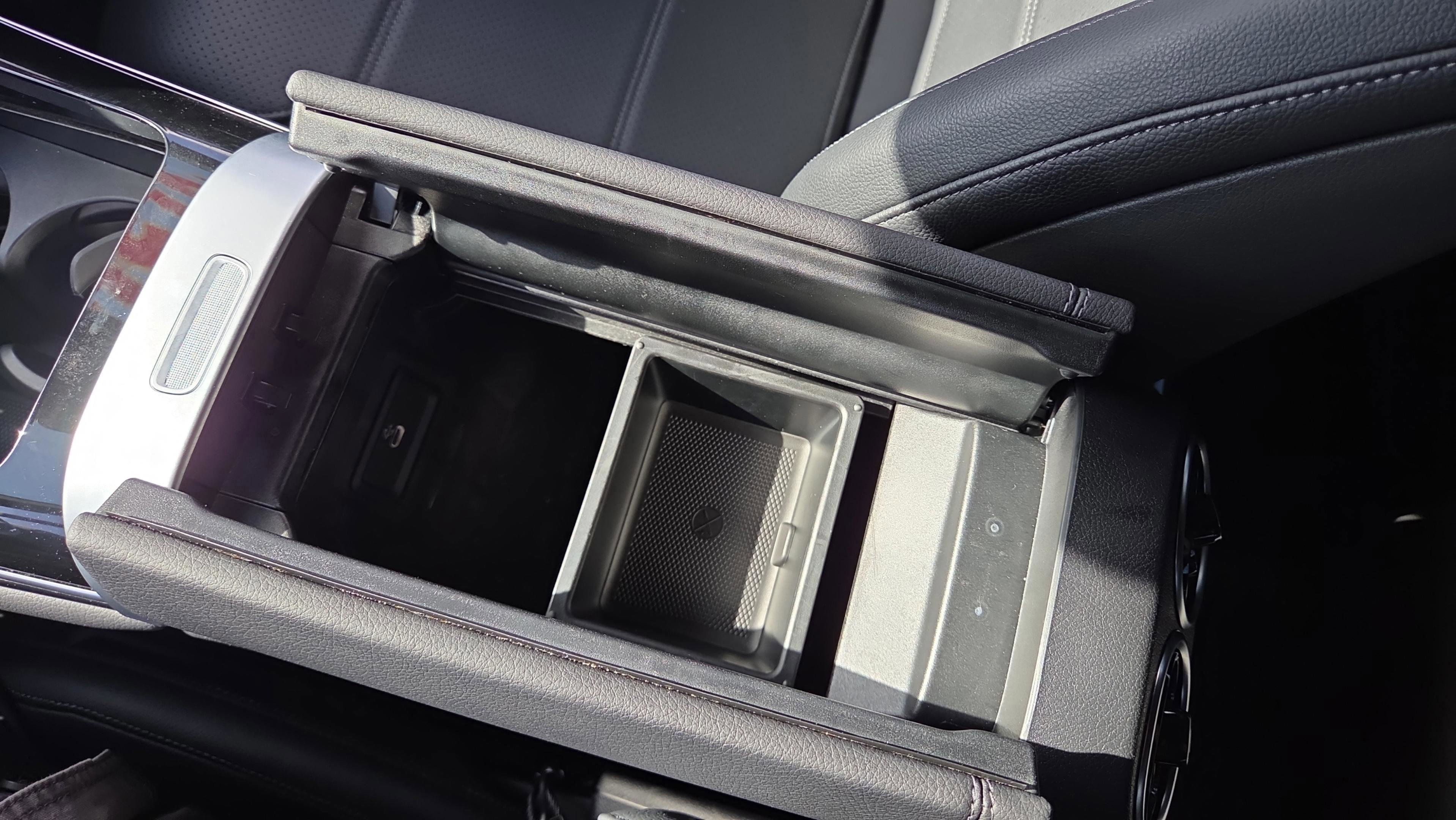 Used 2025 Mercedes-Benz GLC 300 image 20