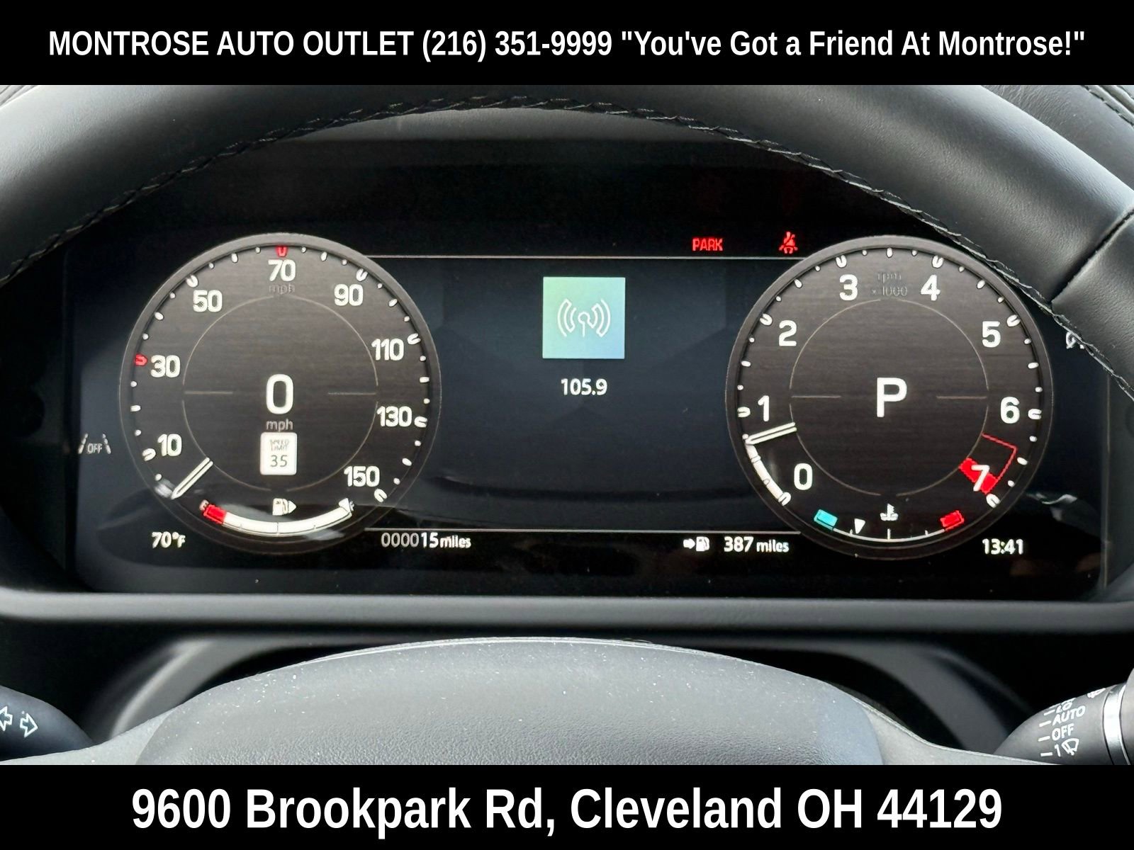 New 2025 Land Rover Defender 110 X-Dynamic SE image 33