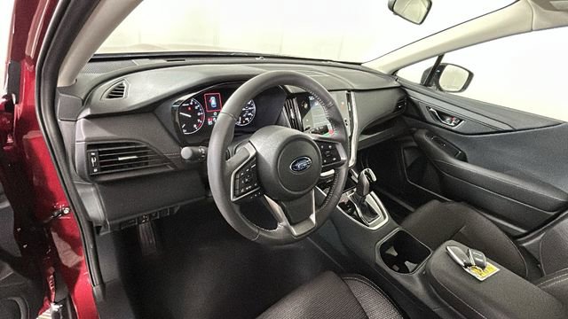 Used 2025 Subaru Outback Premium AWD/4WD image 14