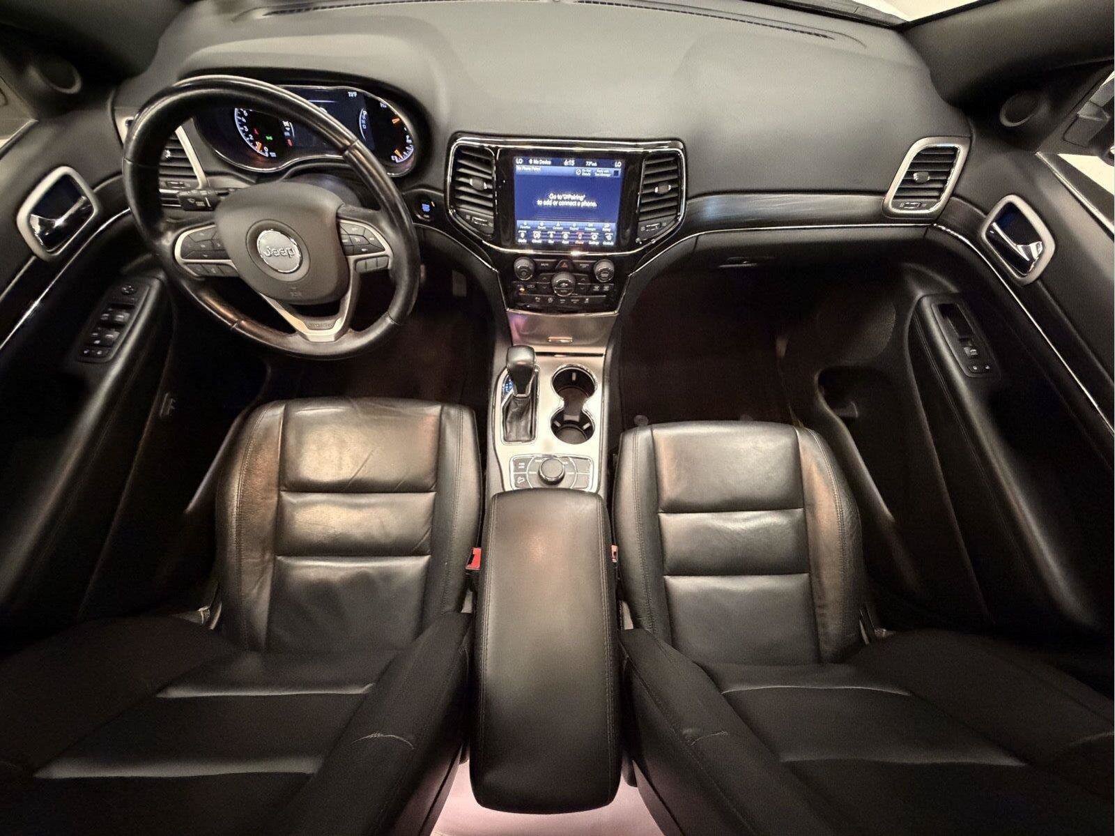 Used 2022 Jeep Grand Cherokee Limited AWD/4WD image 34