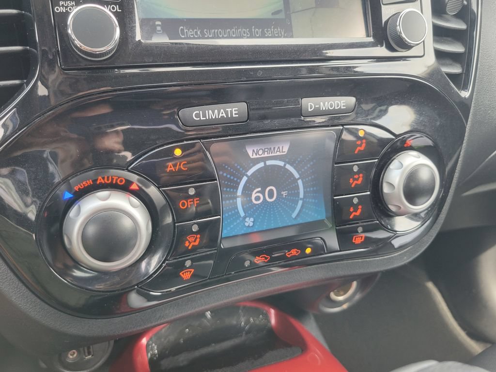 Used 2016 Nissan Juke SL AWD/4WD image 27