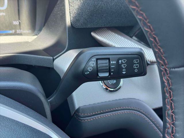 Used 2026 Ford Explorer Active AWD/4WD image 27
