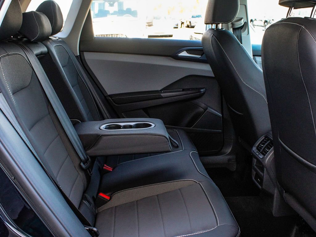 Used 2024 Volkswagen Taos SE w/ Taos Adventure Package (SXB) image 38