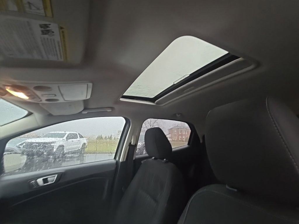 Used 2019 Ford EcoSport SE w/ SE Convenience Package image 14