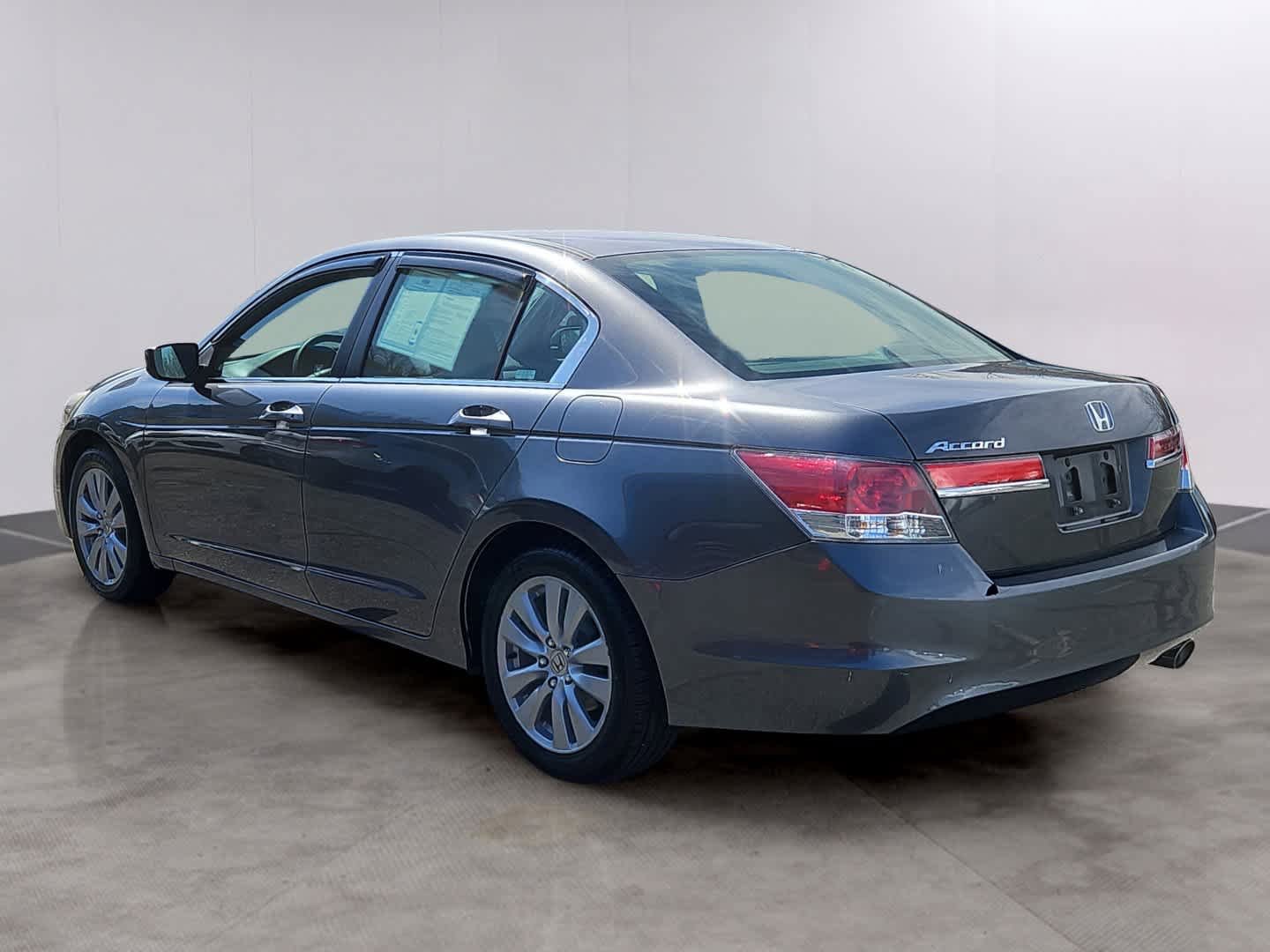 Used 2011 Honda Accord EX image 6
