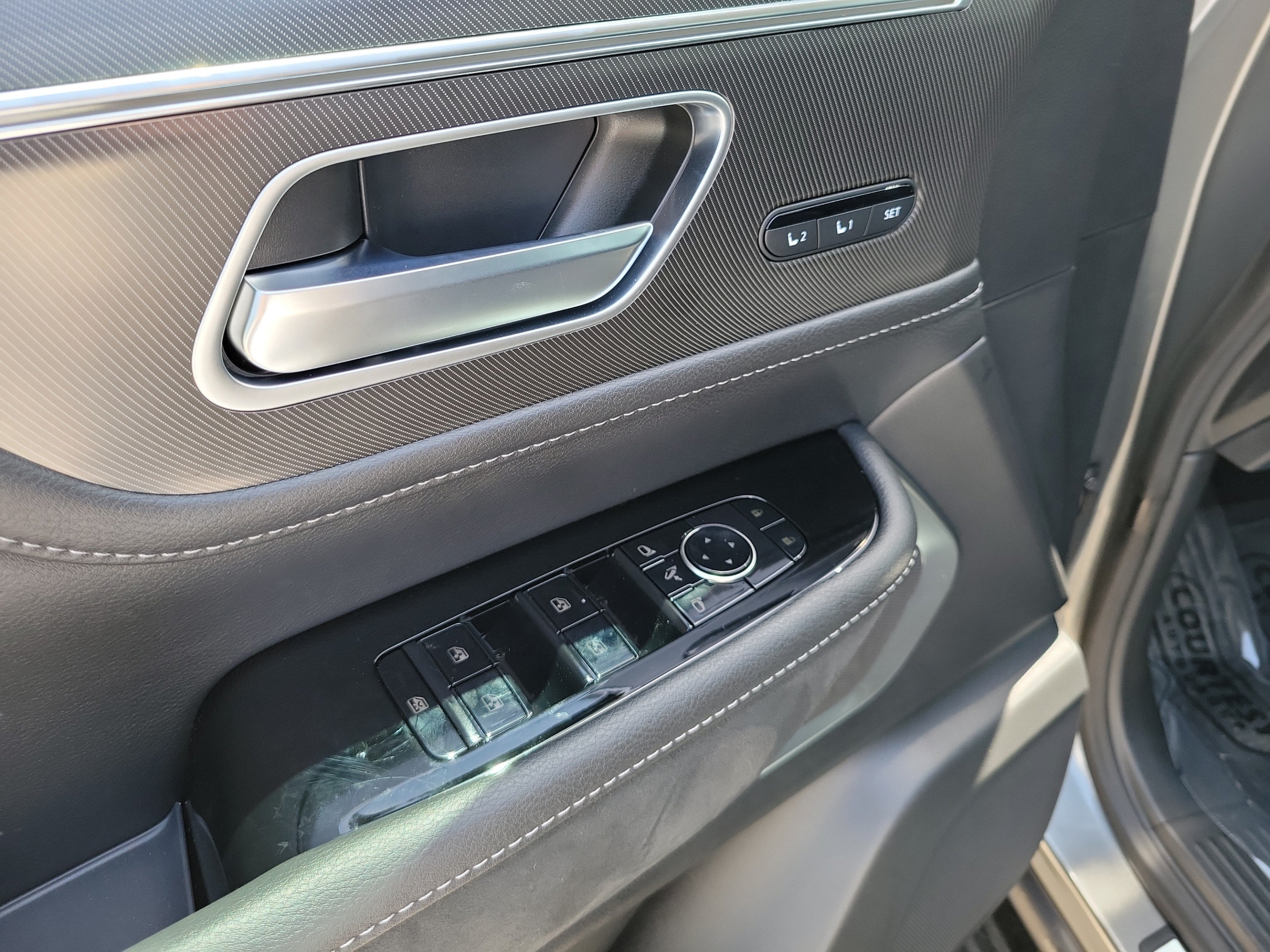 New 2027 INFINITI QX80 Luxe w/ Cargo Package RWD image 28