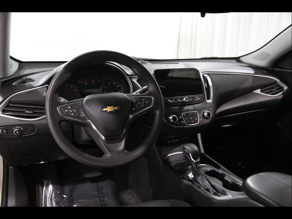 Used 2023 Chevrolet Malibu LT image 6