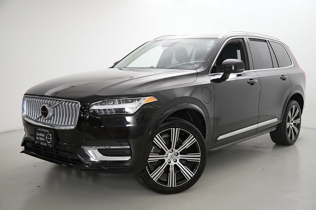 Certified 2024 Volvo XC90 T8 Ultimate w/ Lounge Package AWD/4WD image 2