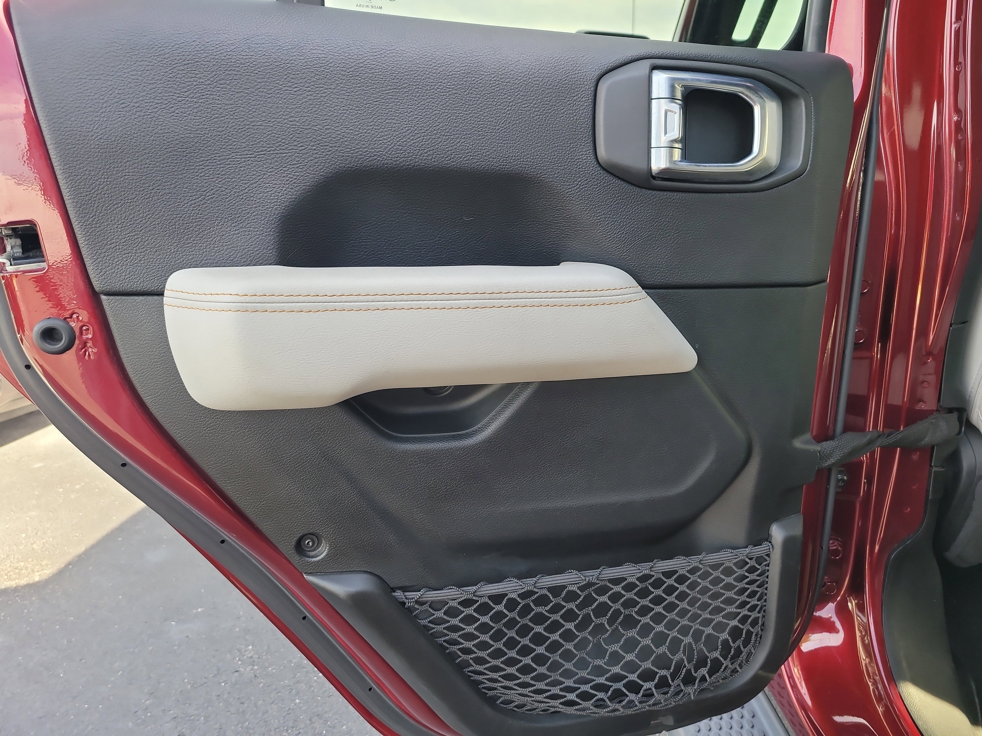 Used 2021 Jeep Wrangler Unlimited Sahara image 10