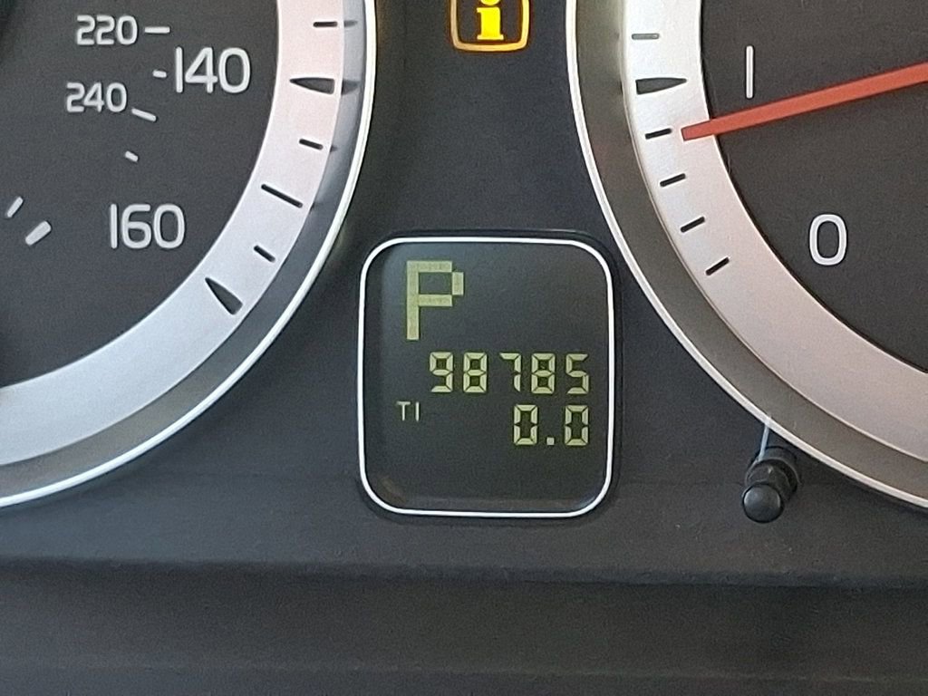 Used 2013 Volvo C70 T5 image 18