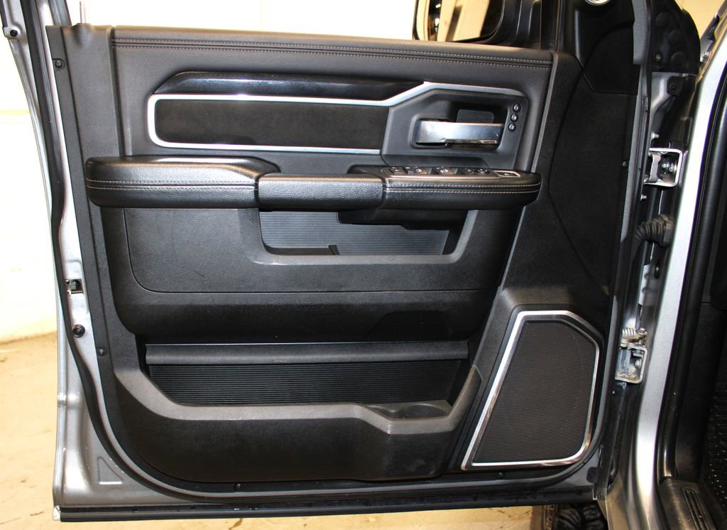 Used 2022 RAM 2500 Laramie image 30