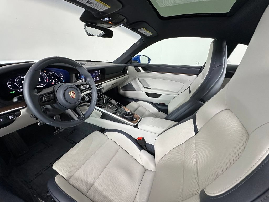 Certified 2026 Porsche 911 Carrera 4S AWD/4WD image 4