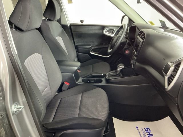 Used 2024 Kia Soul LX w/ Option Group 015 FWD image 6