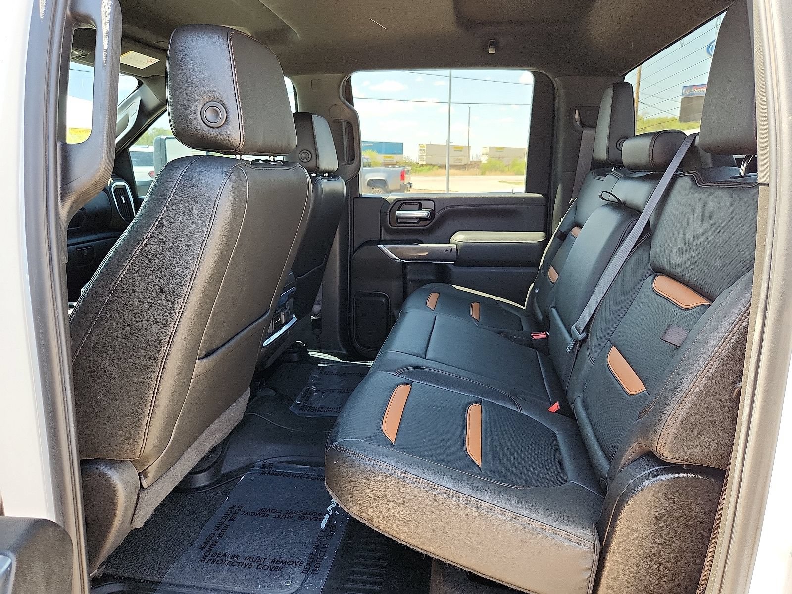 Used 2022 GMC Sierra 2500 AT4 AWD/4WD image 11