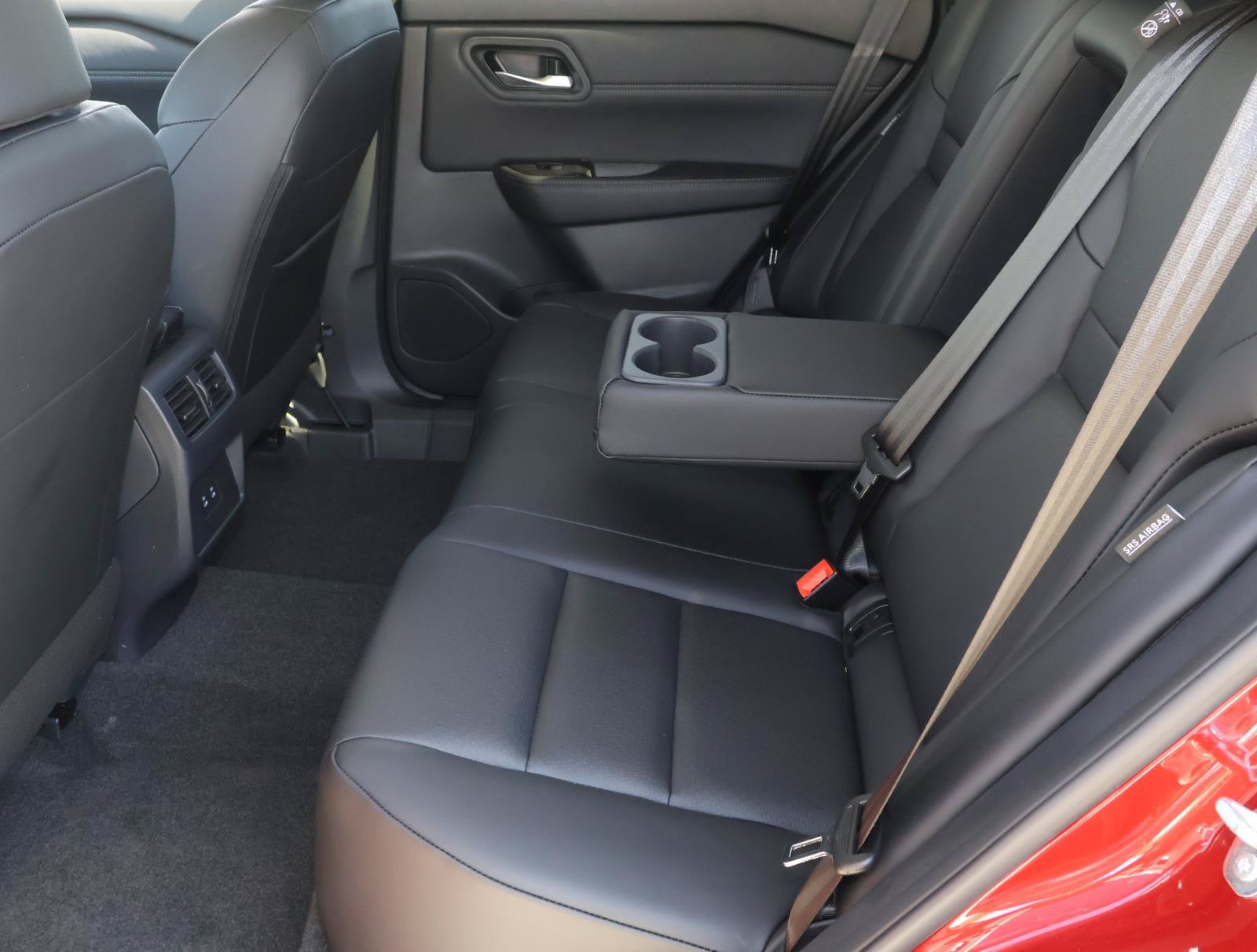 Used 2026 Nissan Rogue Dark Armor FWD image 20