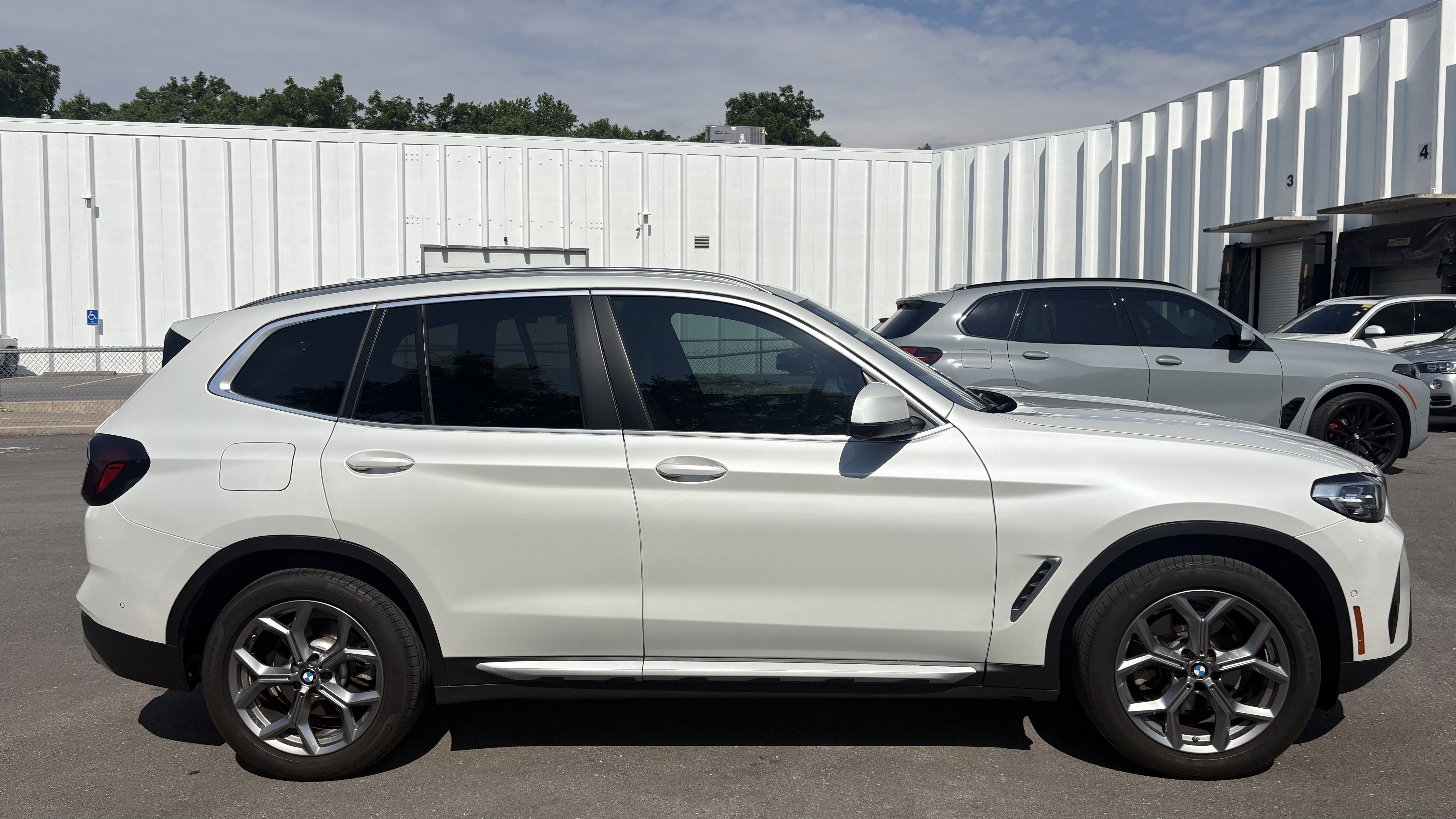 Used 2024 BMW X3 xDrive30i w/ Convenience Package AWD/4WD image 11