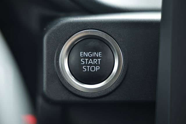 Used 2025 Toyota 4Runner SR5 image 35