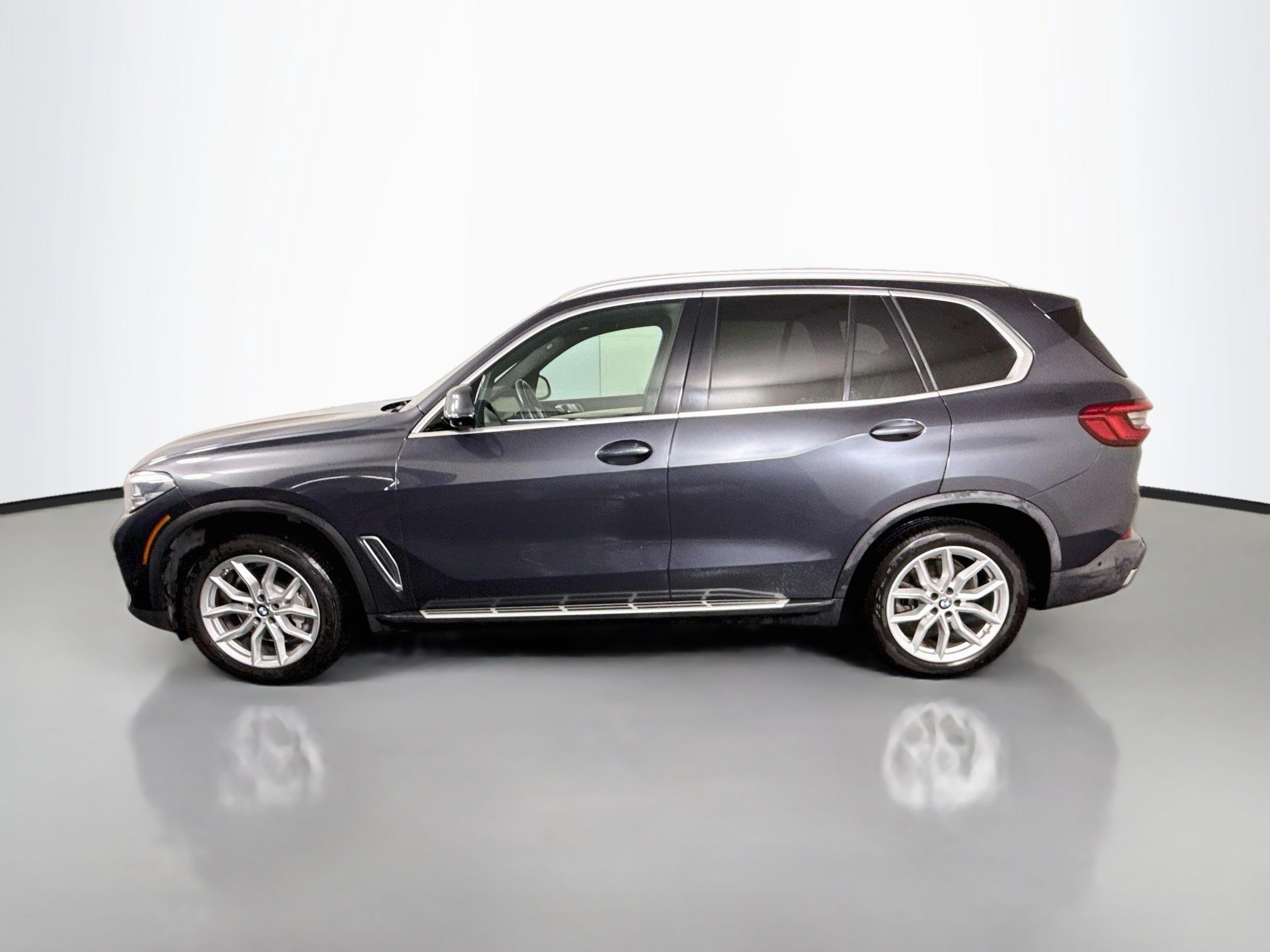 Used 2020 BMW X5 sDrive40i w/ Premium Package RWD image 6