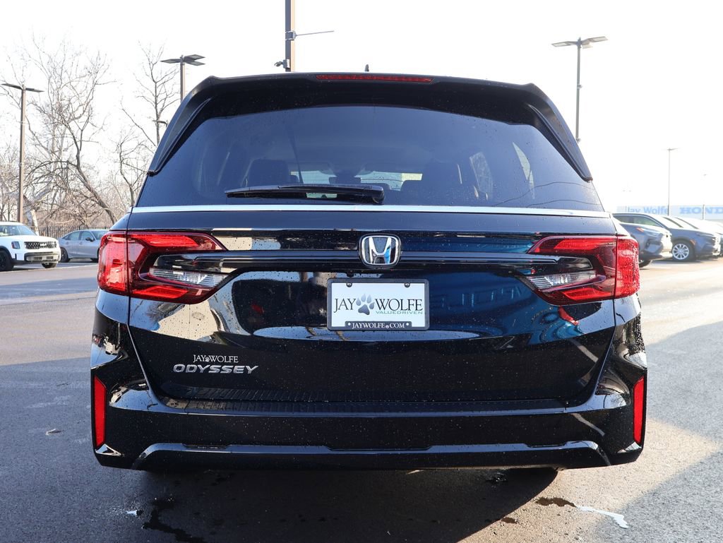 Certified 2026 Honda Odyssey EX-L image 6