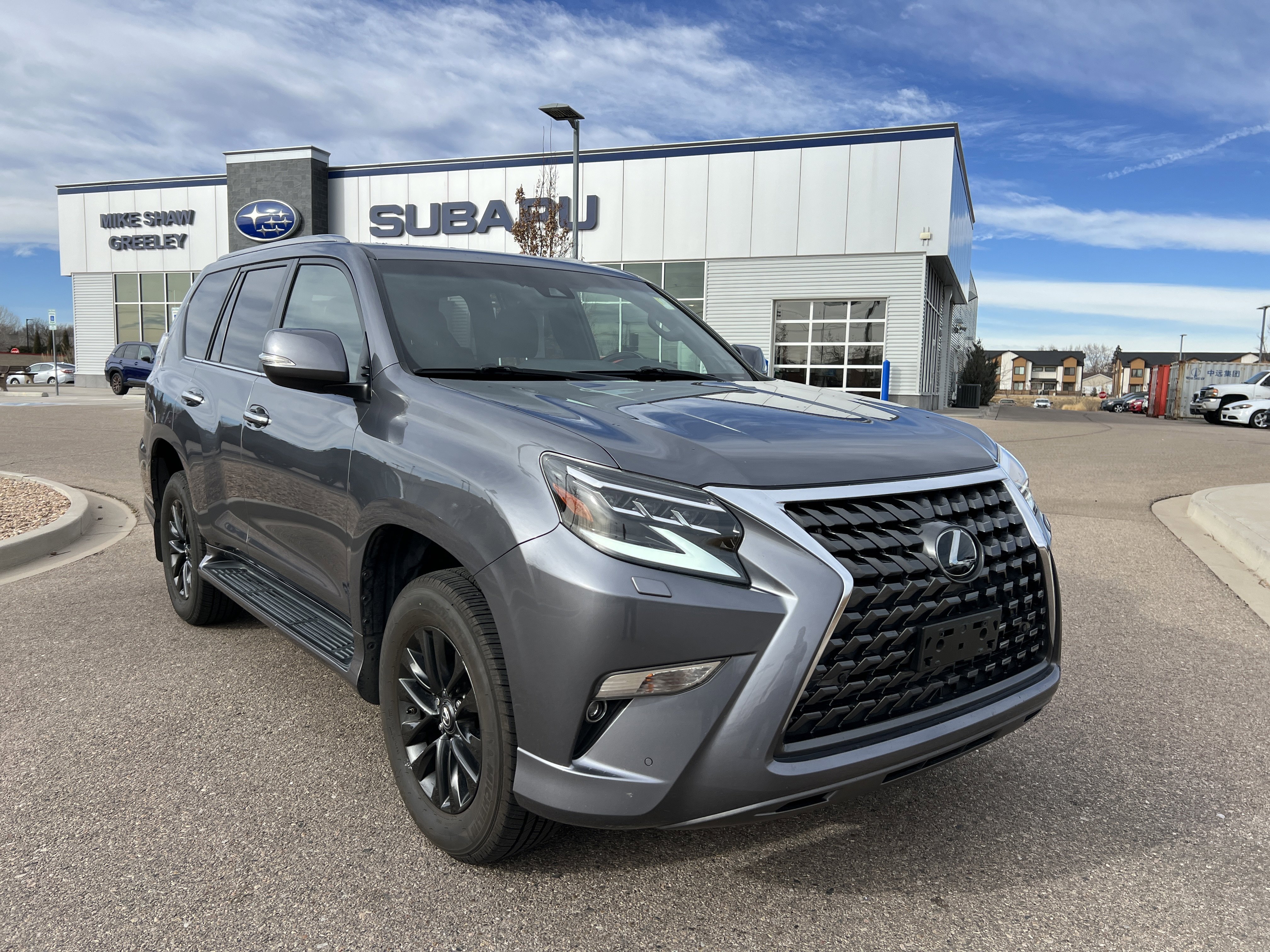 Used 2020 Lexus GX 460 Premium w/ Premium Package image 9