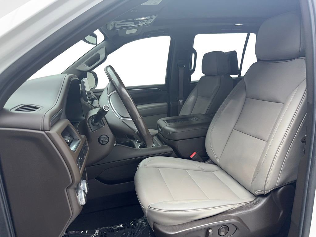Used 2021 GMC Yukon SLT w/ SLT Premium Package RWD image 17