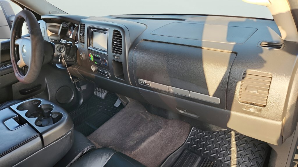 Used 2012 Chevrolet Silverado 2500 LT w/ Texas Edition image 24