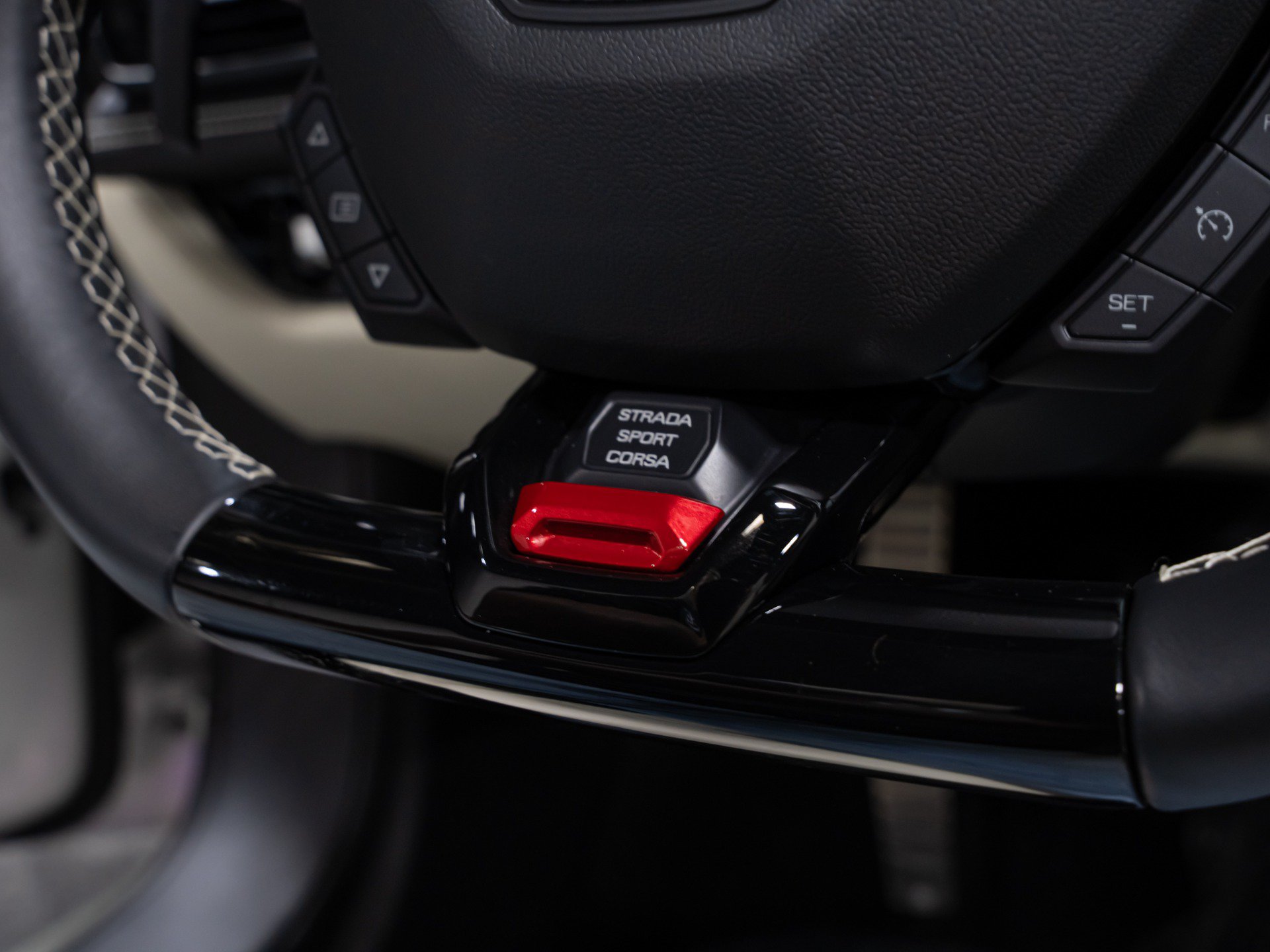 Used 2024 Lamborghini Huracan EVO AWD/4WD image 56