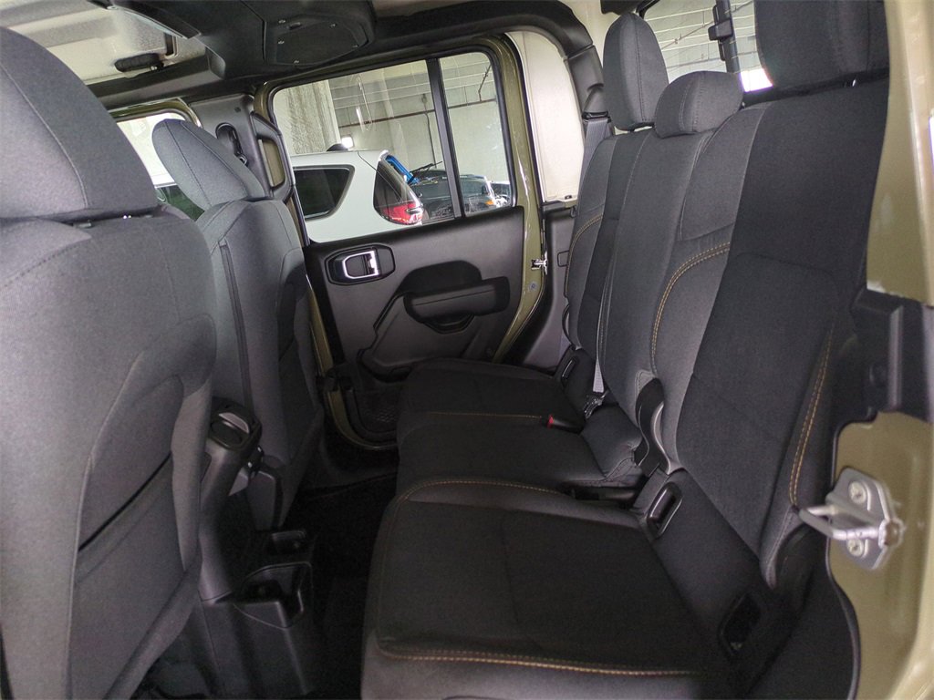 New 2025 Jeep Gladiator Sport image 14