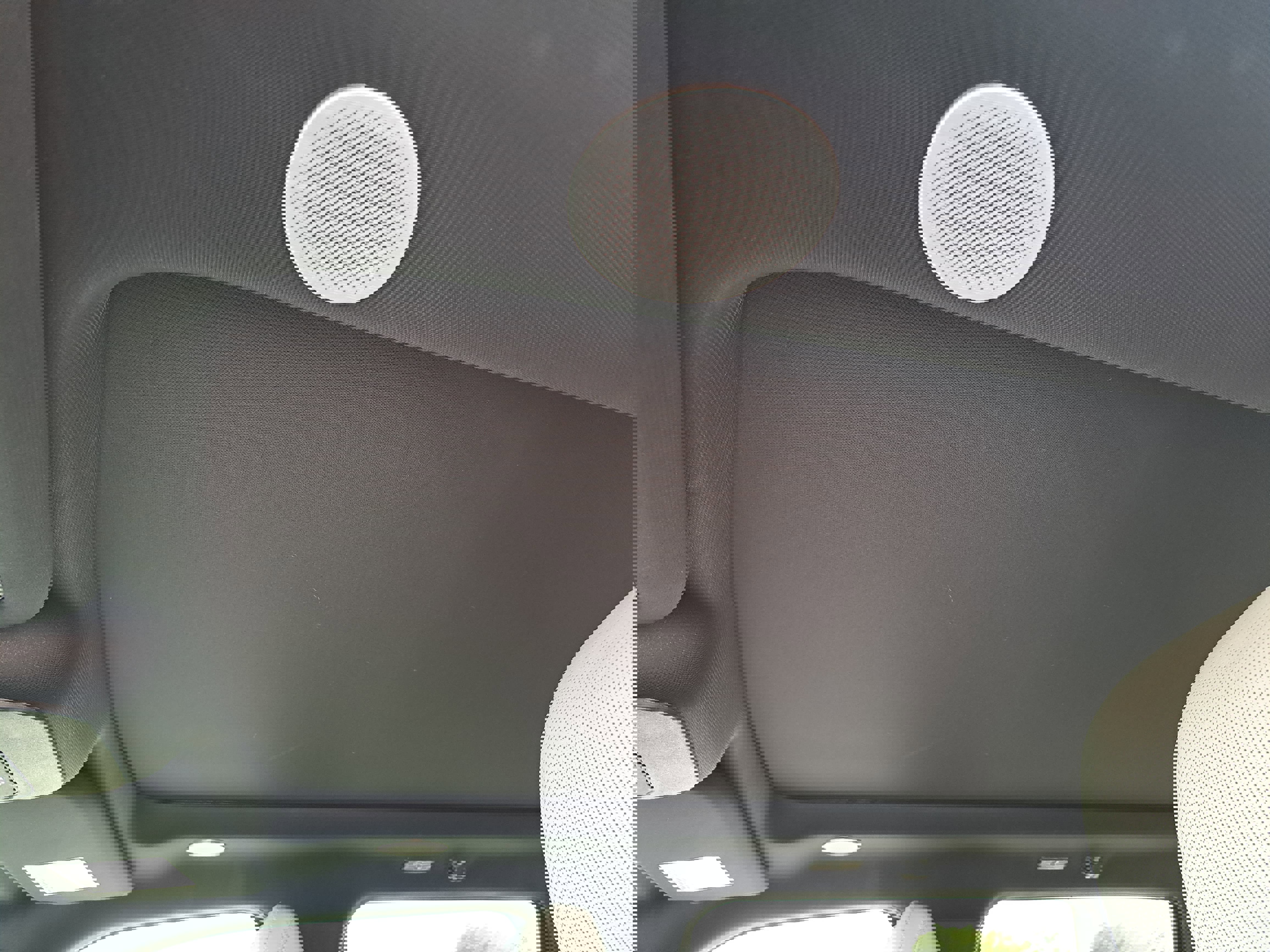 Used 2023 Ford F150 Lightning Platinum AWD/4WD image 27