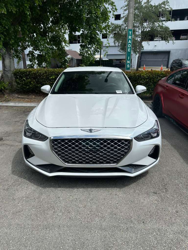 Used 2020 Genesis G70 2.0T RWD image 2
