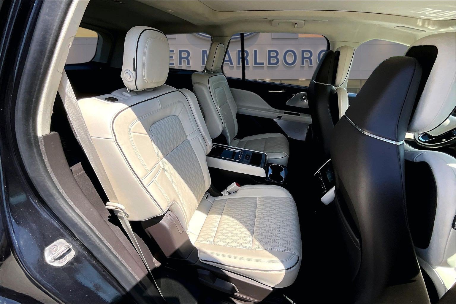 Used 2020 Lincoln Aviator Black Label w/ Dynamic Handling Package AWD/4WD image 26