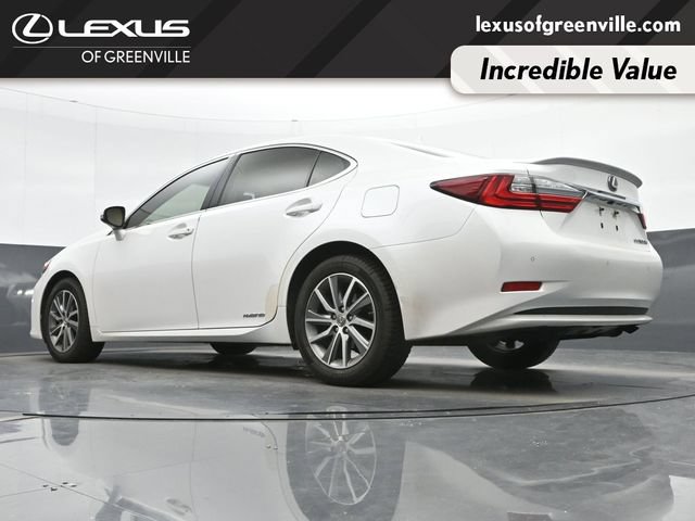 Used 2017 Lexus ES 300h w/ Luxury Package FWD image 14
