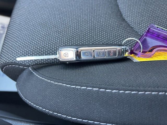 Certified 2024 Kia Forte LXS image 33