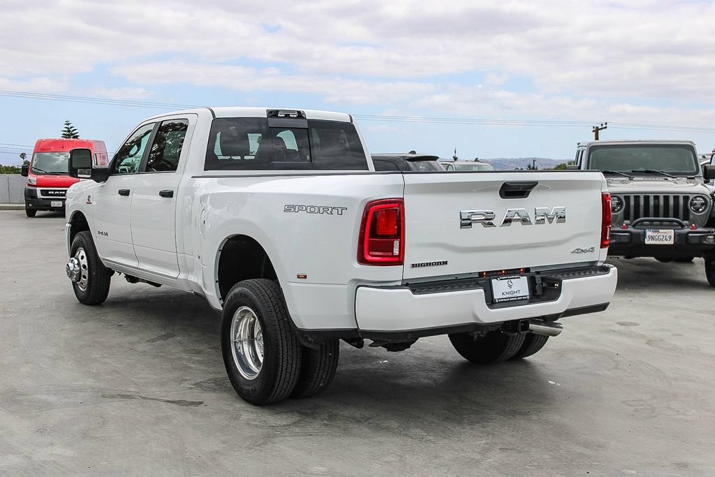 New 2026 RAM 3500 Big Horn AWD/4WD image 7